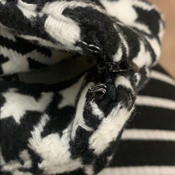 Plus Size Short - Picture 12 of 12